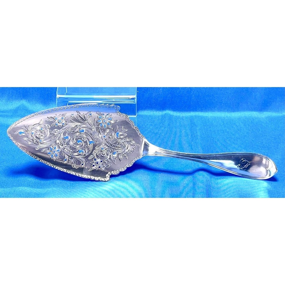 Farrington & Hunnewell Boston Coin Silver Floral Pie Server 10 1/4" Antique